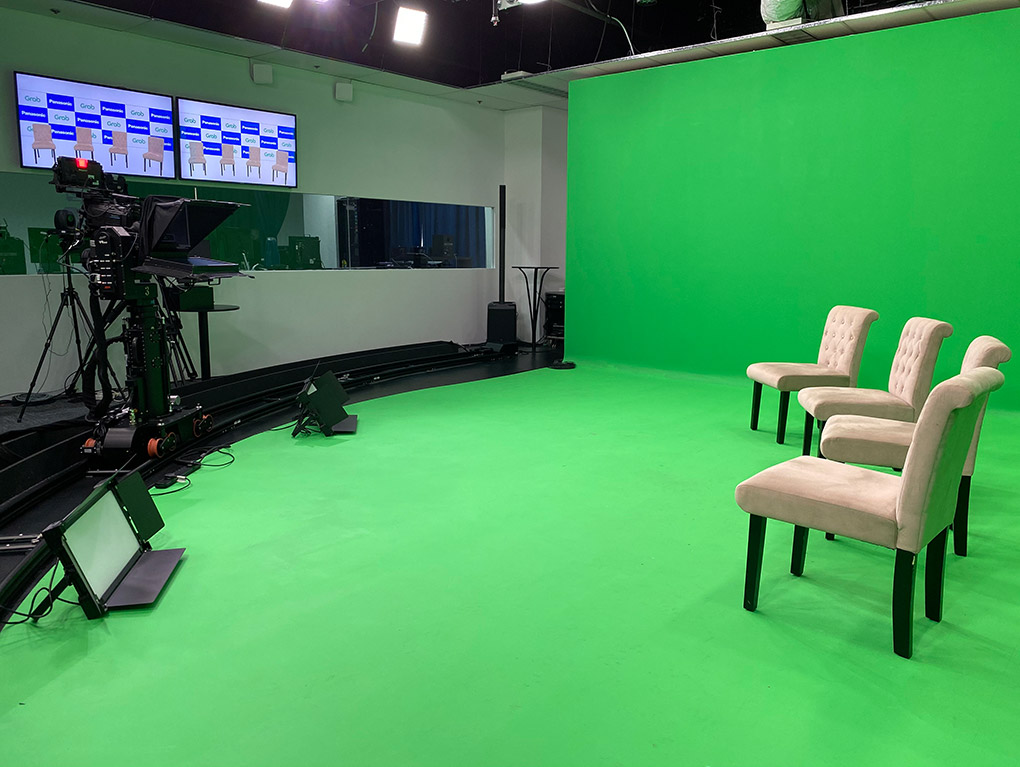 Green Screen Live Streaming Studio for Virtual Events