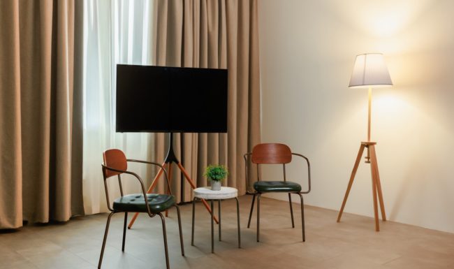 Vivid Media Studio Talk Show Setup 002