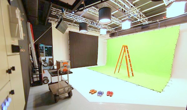 Cinegear Green Screen Studio Rental in Singapore, Kallang Pudding Studio