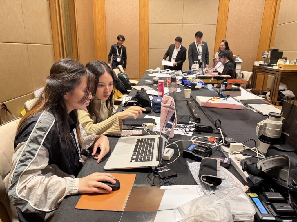 Our on-site photo editor from Vivid Media delivering instant galleries in real time.